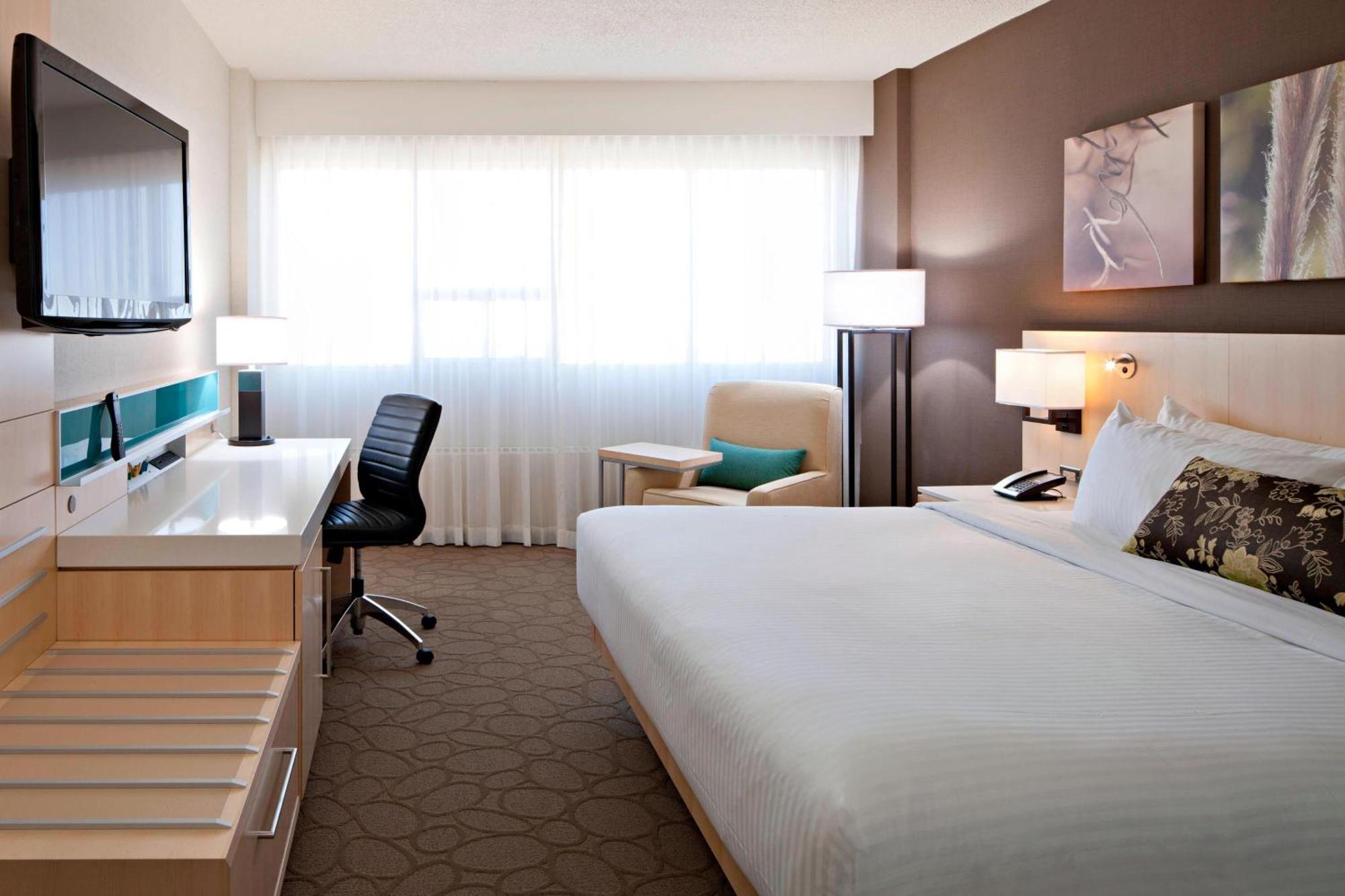 Delta Hotels By Marriott Edmonton South Conference Centre Zewnętrze zdjęcie