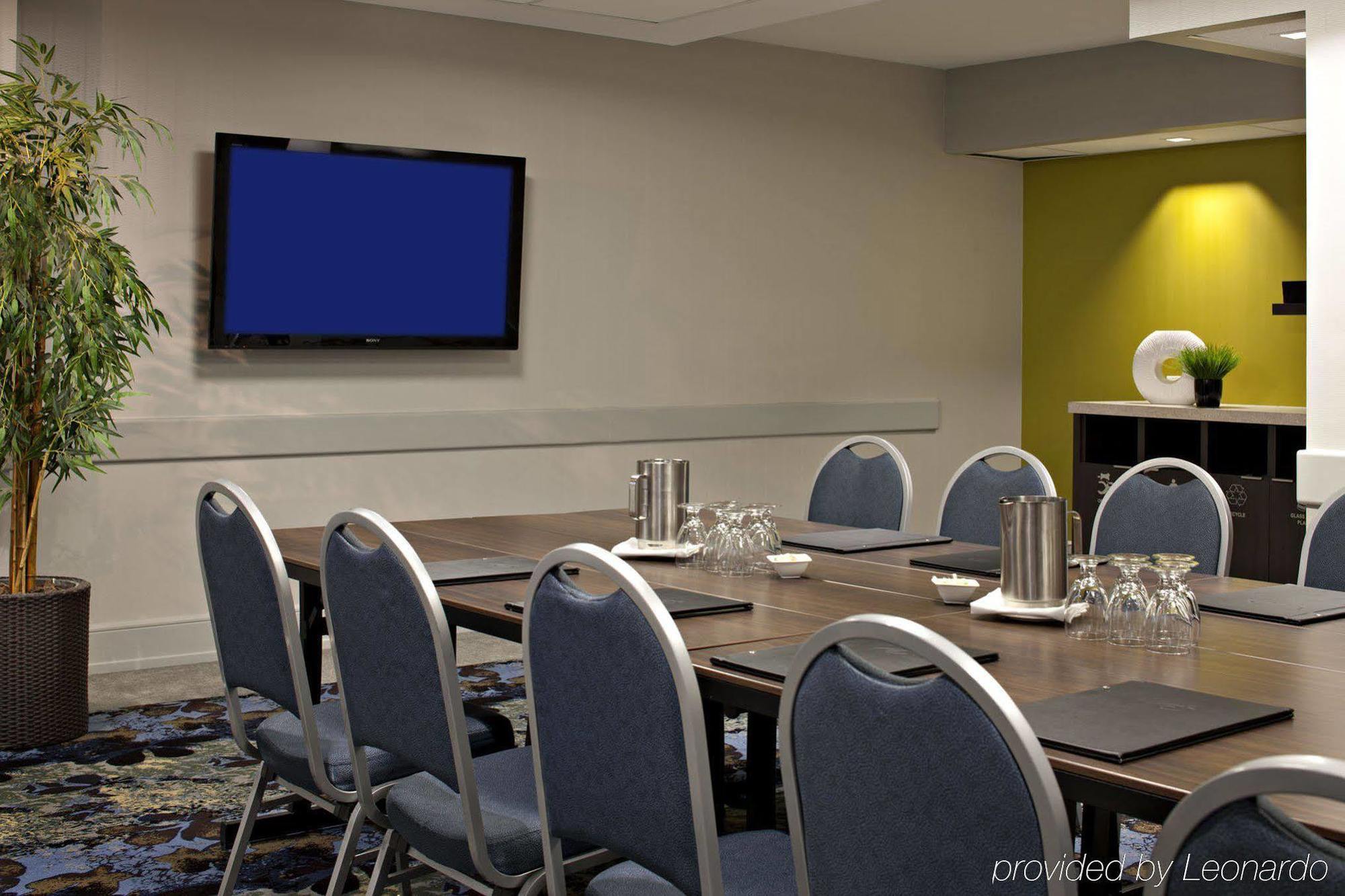 Delta Hotels By Marriott Edmonton South Conference Centre Zewnętrze zdjęcie